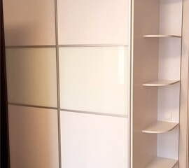Шкафы-купе на заказ — встроенные, угловые, с зеркалом
